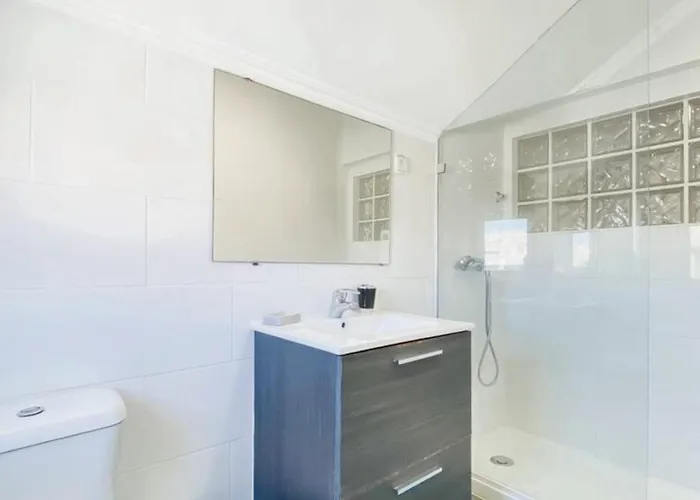 Charming In Lisboa, 3 Sqm, View * Lisbon